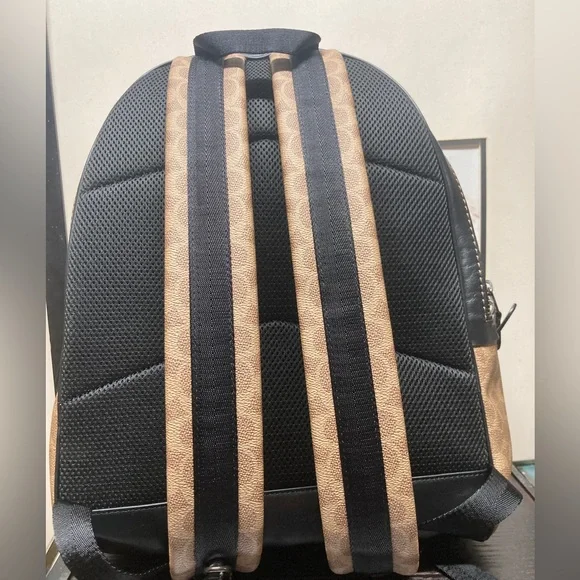 New Academy Backpack In Signature Canvas with Coach Patch Backpacks